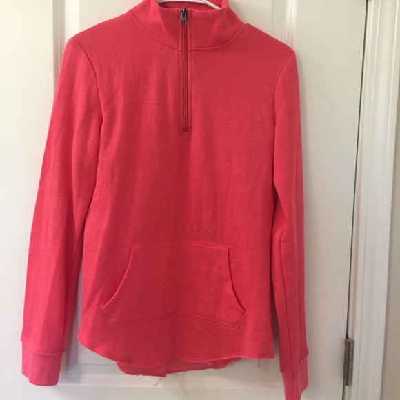 Soft and vibrant quarter zip sweatshirt - Picture 2 of 4